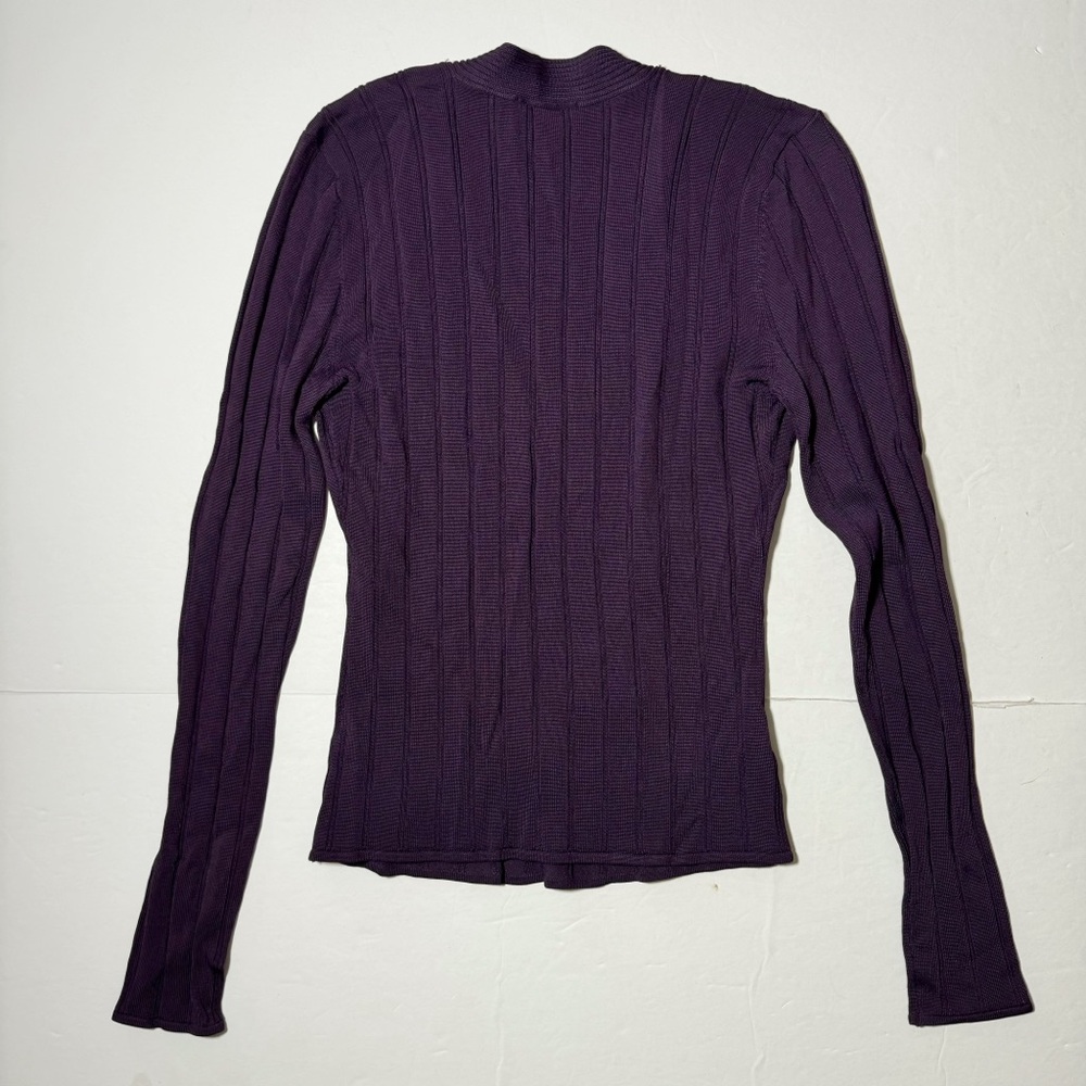 Intermix V-Neck Tie Ribbed Top - Picture 4 of 8